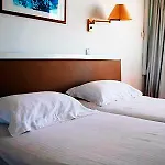 Sun Hall Aparthotel
