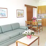 Sun Hall 3*