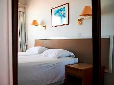 Sun Hall Apartmanhotel Lárnaka