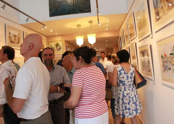 Sun Hall Apart-hotel Larnaca