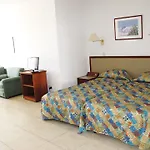 Sun Hall Appart hôtel 3*