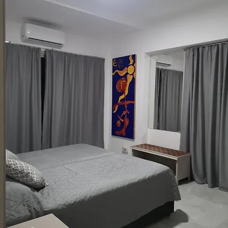 Sun Hall 3* Larnaca