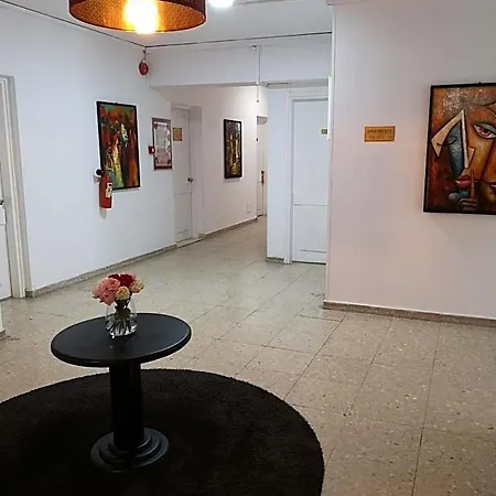 Apartmanhotel Sun Hall Lárnaka