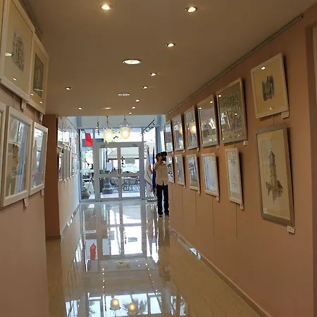 Sun Hall Apartmanhotel