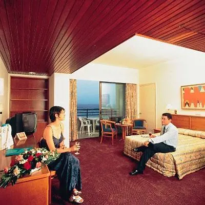 Sun Hall Aparthotel