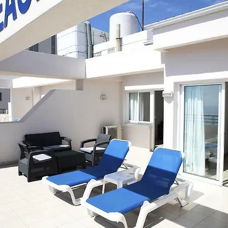 Sun Hall 3* Larnaca