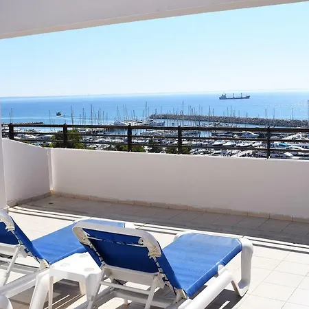 Sun Hall Aparthotel 3*