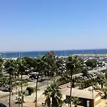 سن هال بيتش
