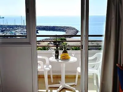 Lägenhetshotell Sun Hall Larnaca